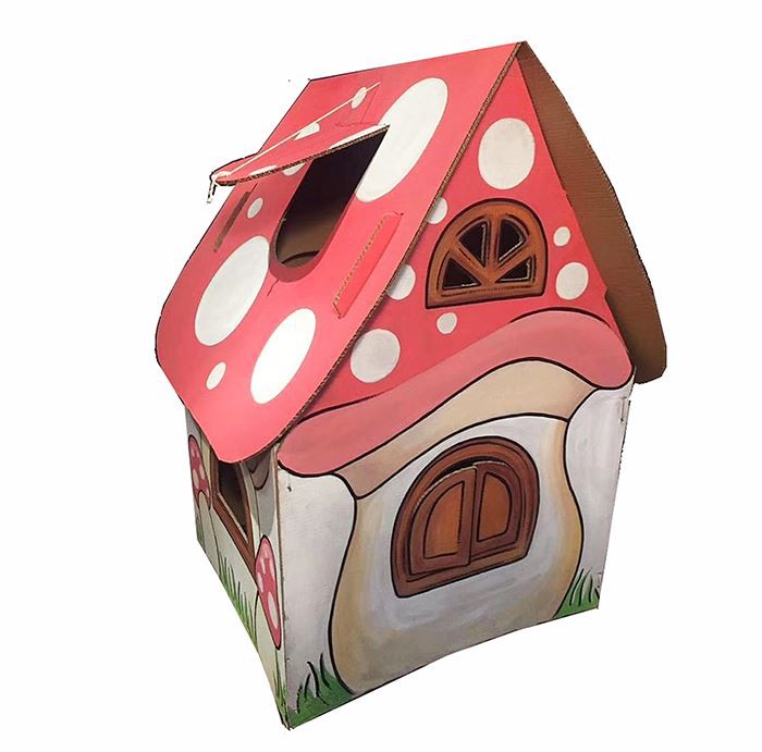 Ijodiy bosib chiqarish bilan karton uy